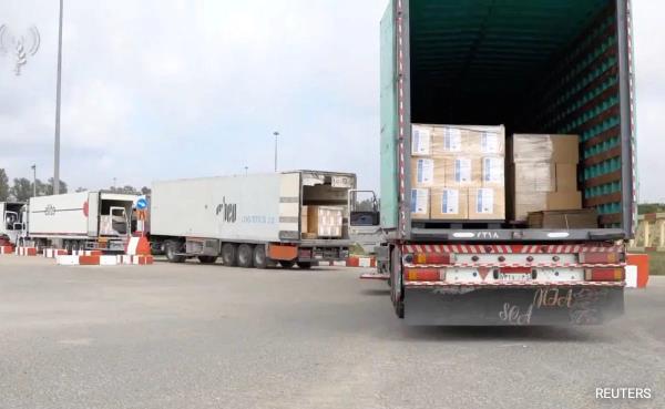 Gaza Aid Crosses Israel's Kerem Shalom Crossing, First Time Since War Began