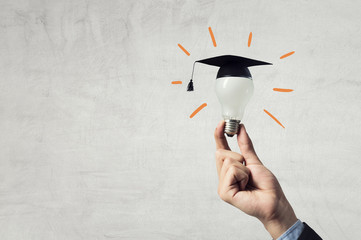 关于国家富强而奋斗杰出人物故事的手抄报 童话故事的手抄报