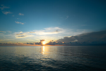 高一语文考试时阅读题答题步骤